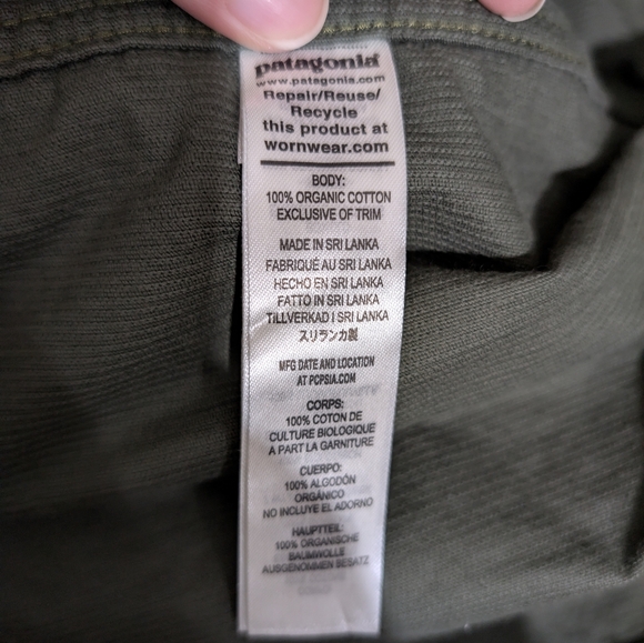 Patagonia Men’s Size Large Pine Needle Green Long Sleeve Corduroy Button Shirt - Picture 5 of 7